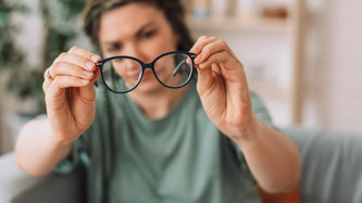 Astigmat hastalığı 