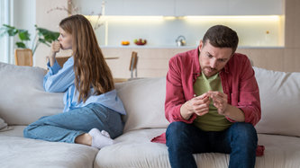 Gaslighting Nedir? Psikolojik Manipülasyon: Gaslighting 