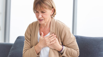 Kalp Krizi Belirtileri Nelerdir? Kalp Krizi Neden Olur?